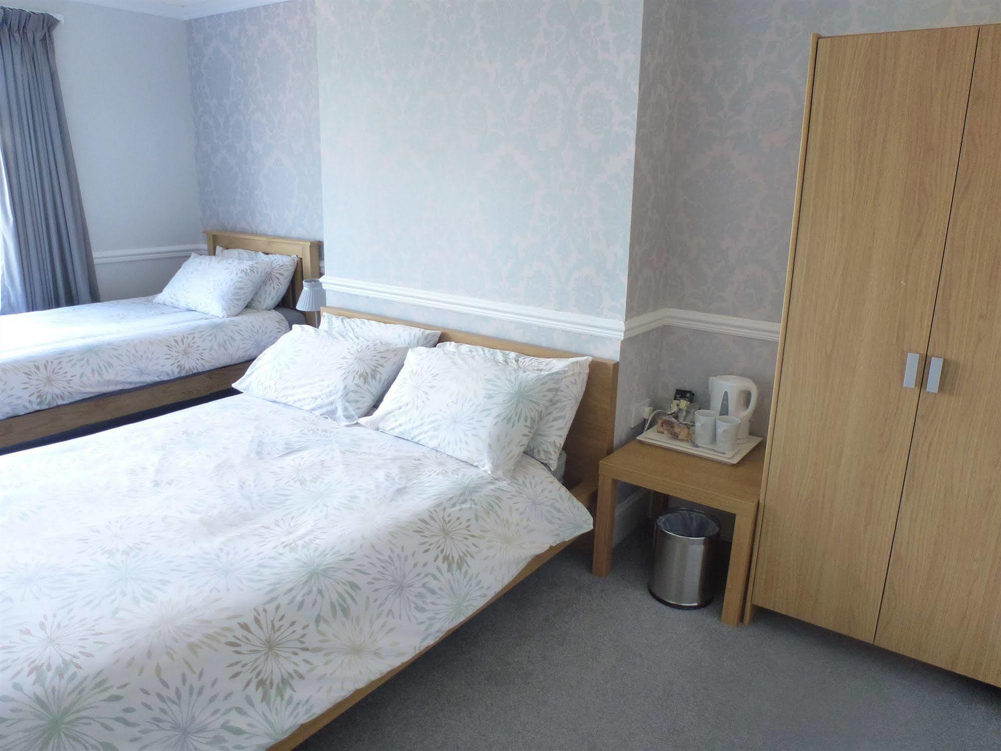 Orrell Park Hotel Liverpool Esterno foto